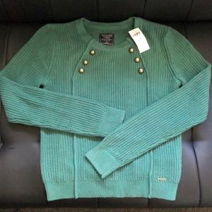 Abercrombie & Fitch Sweater
